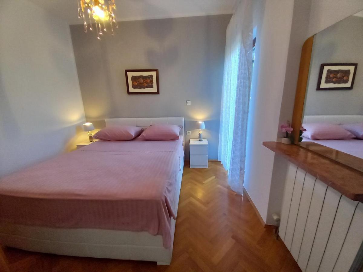 Apartments Irena Башка Екстер'єр фото